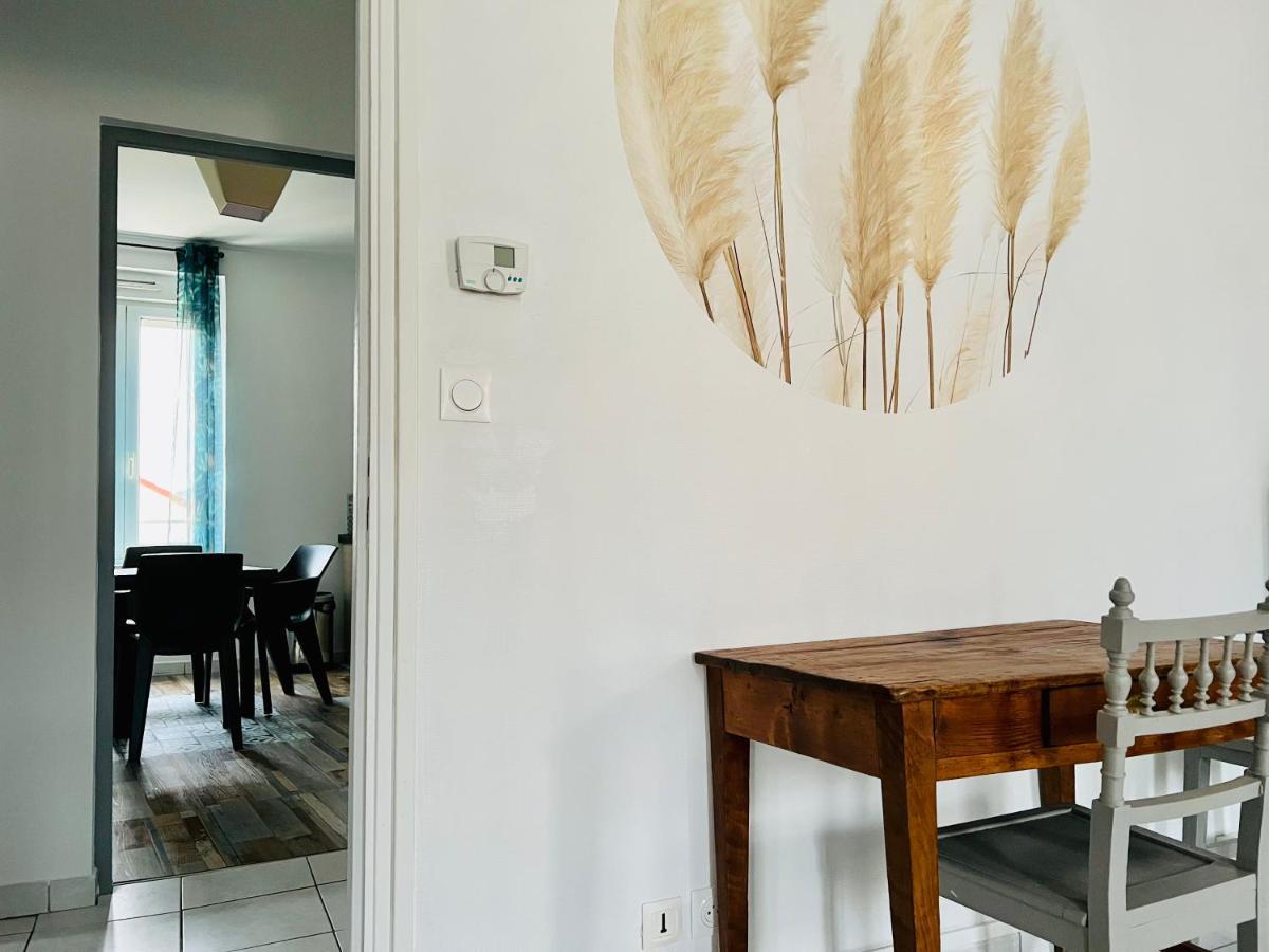 La Plume Wifi Parking Un-Sejour-A-Part Apartman Clouange Kültér fotó